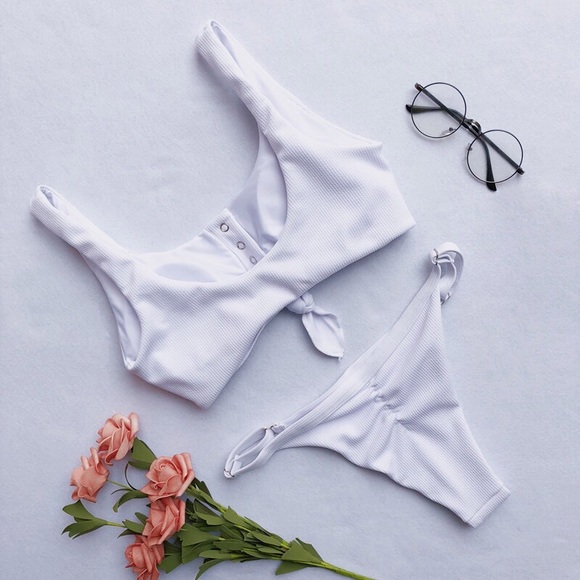 White Knotted Tie Up Bikini Set E - Picture 4 of 4